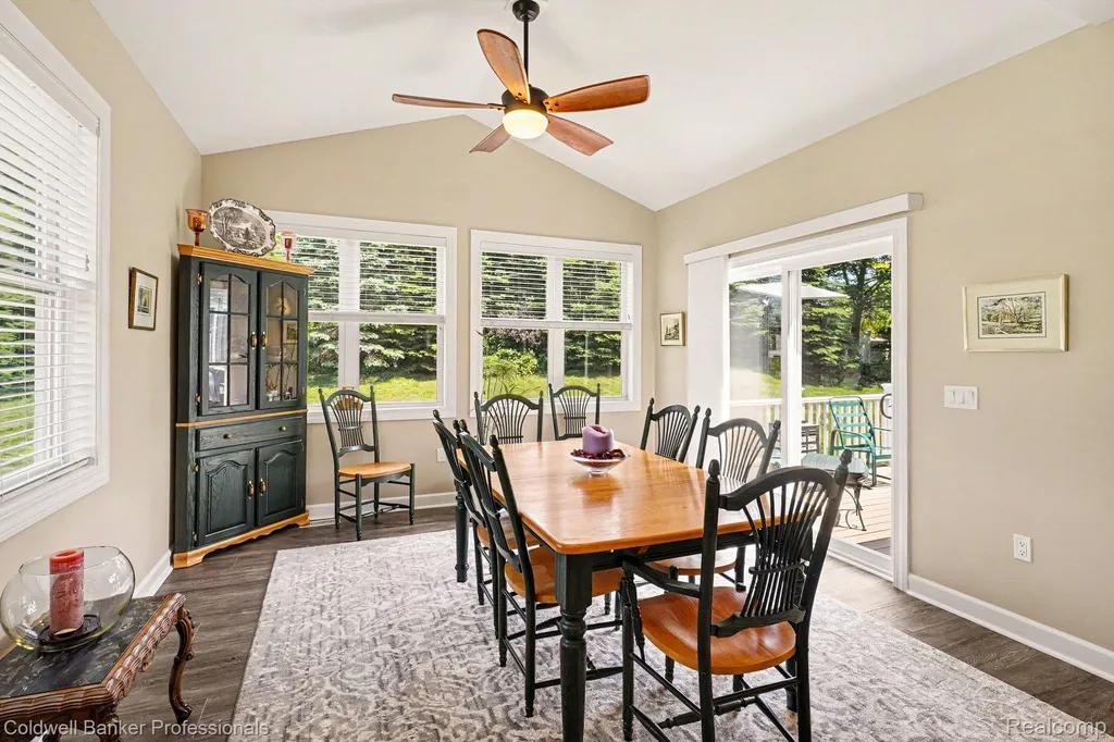 56 Fox Hollow Drive Lapeer City MI 48455