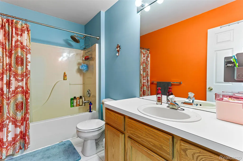 7921 Mallard Way York Charter Township MI 48197