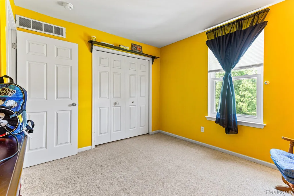 7921 Mallard Way York Charter Township MI 48197