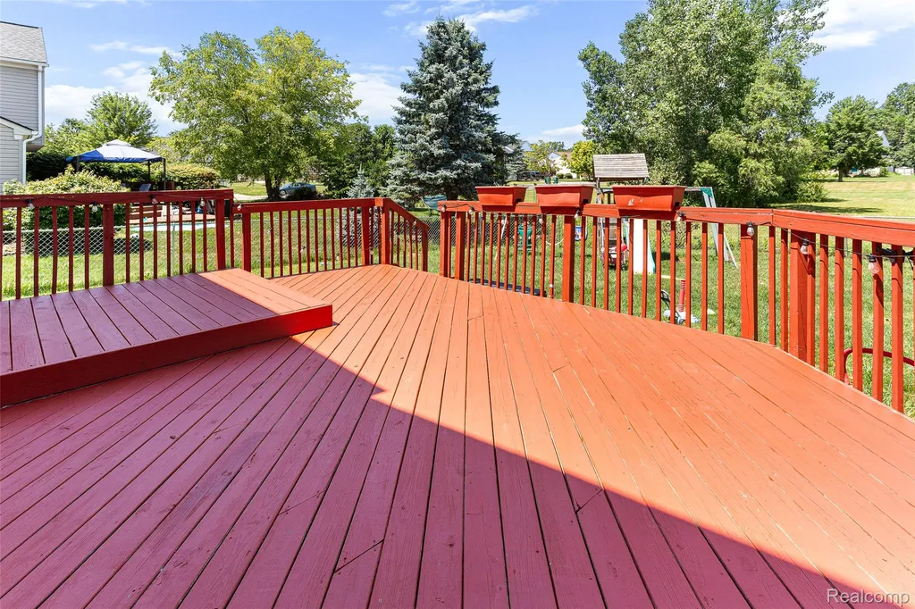 7921 Mallard Way York Charter Township MI 48197