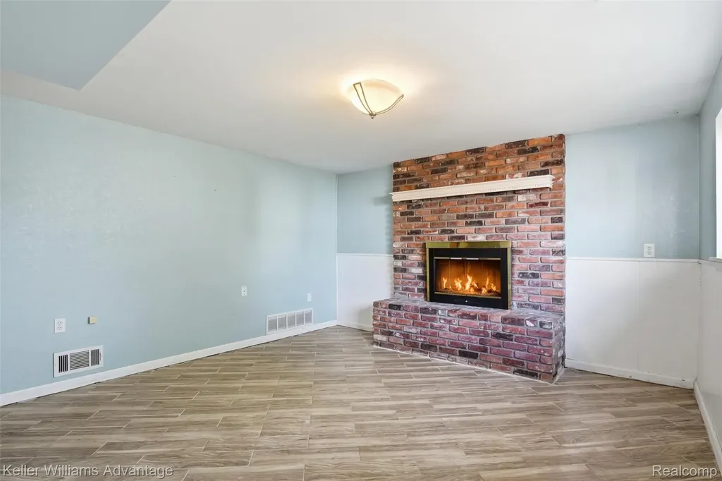 35838 Canyon Drive Westland City MI 48186