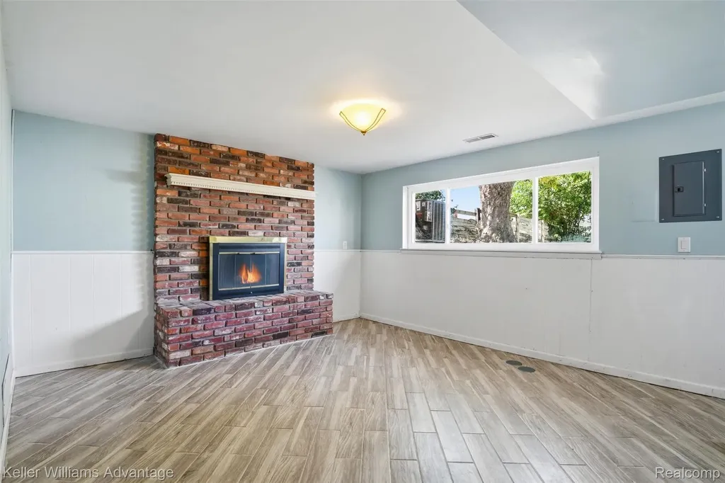 35838 Canyon Drive Westland City MI 48186