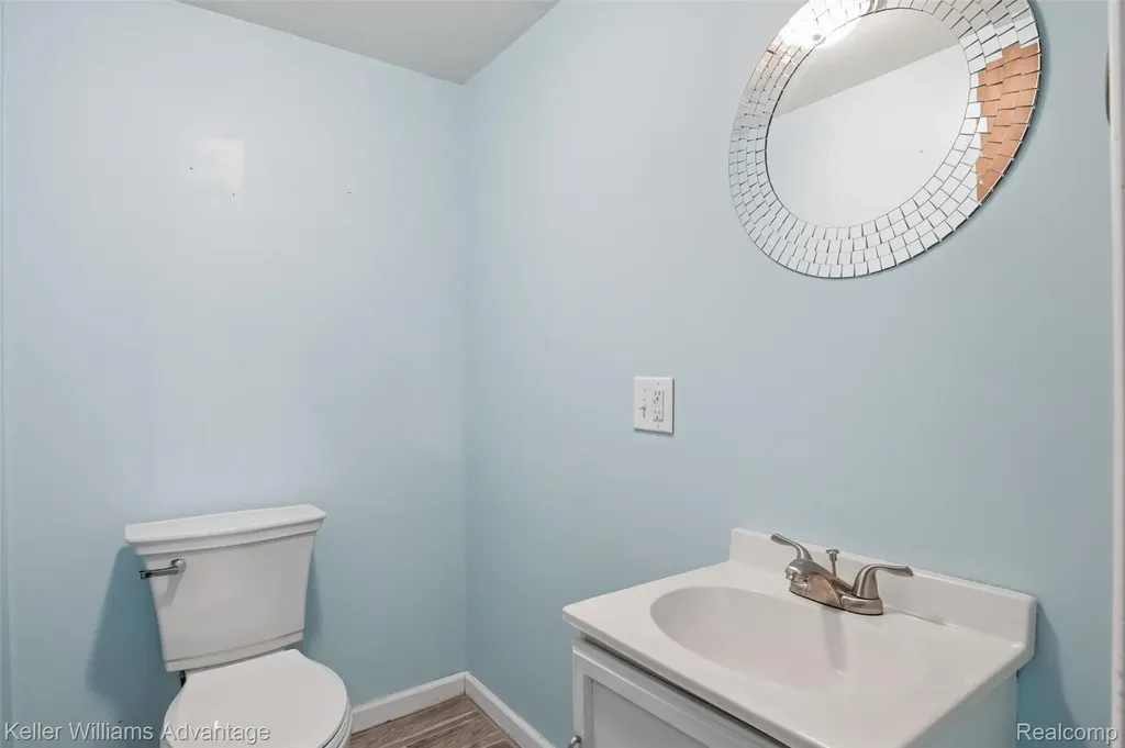 35838 Canyon Drive Westland City MI 48186