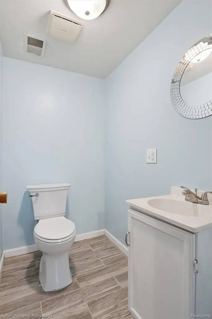 35838 Canyon Drive Westland City MI 48186