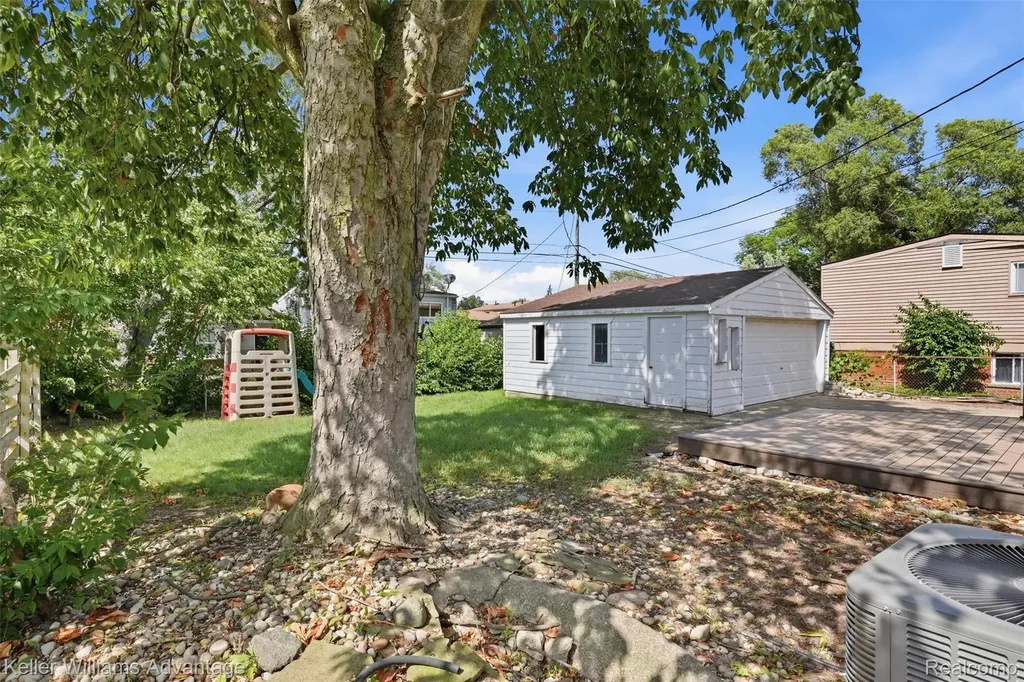 35838 Canyon Drive Westland City MI 48186