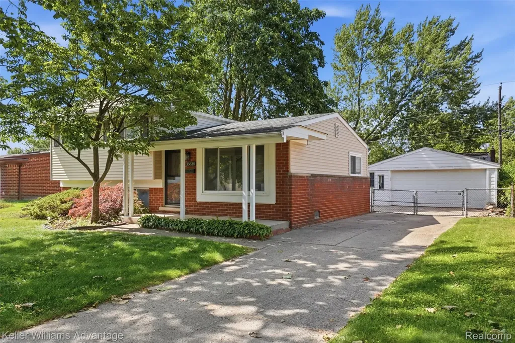35838 Canyon Drive Westland City MI 48186
