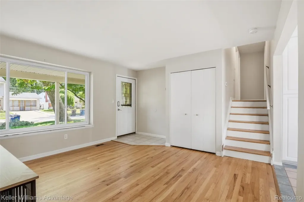 35838 Canyon Drive Westland City MI 48186