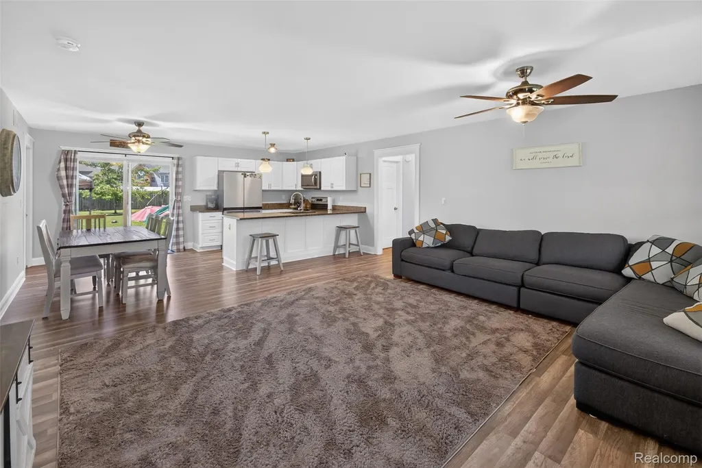 69053 Grove Street Richmond City MI 48062