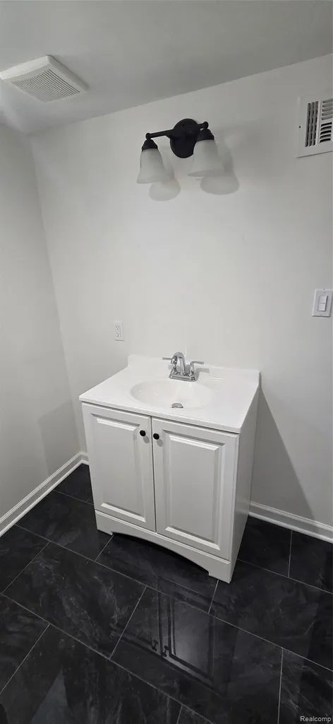 10476 Duprey Street Detroit City MI 48224