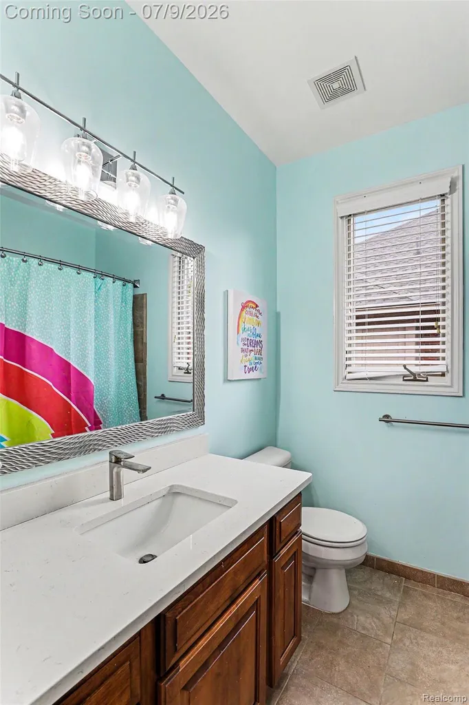 50289 Nantwich Drive Macomb Township MI 48044