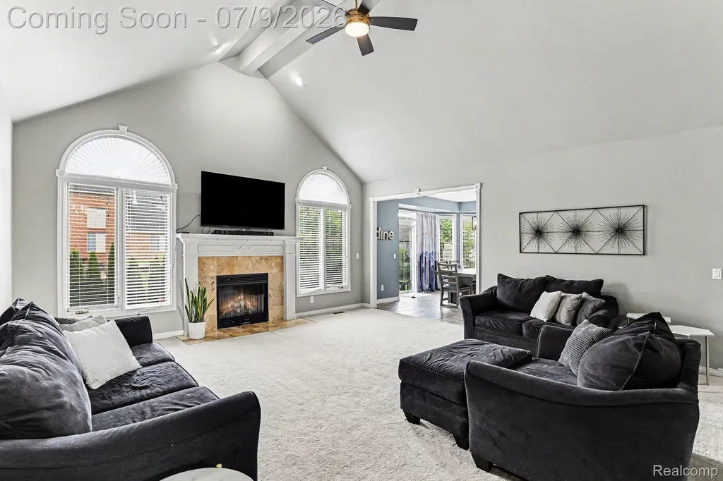 50289 Nantwich Drive Macomb Township MI 48044
