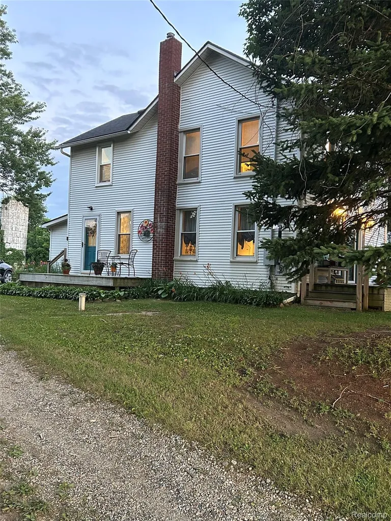1285 S Cummings Road Davison City MI 48423