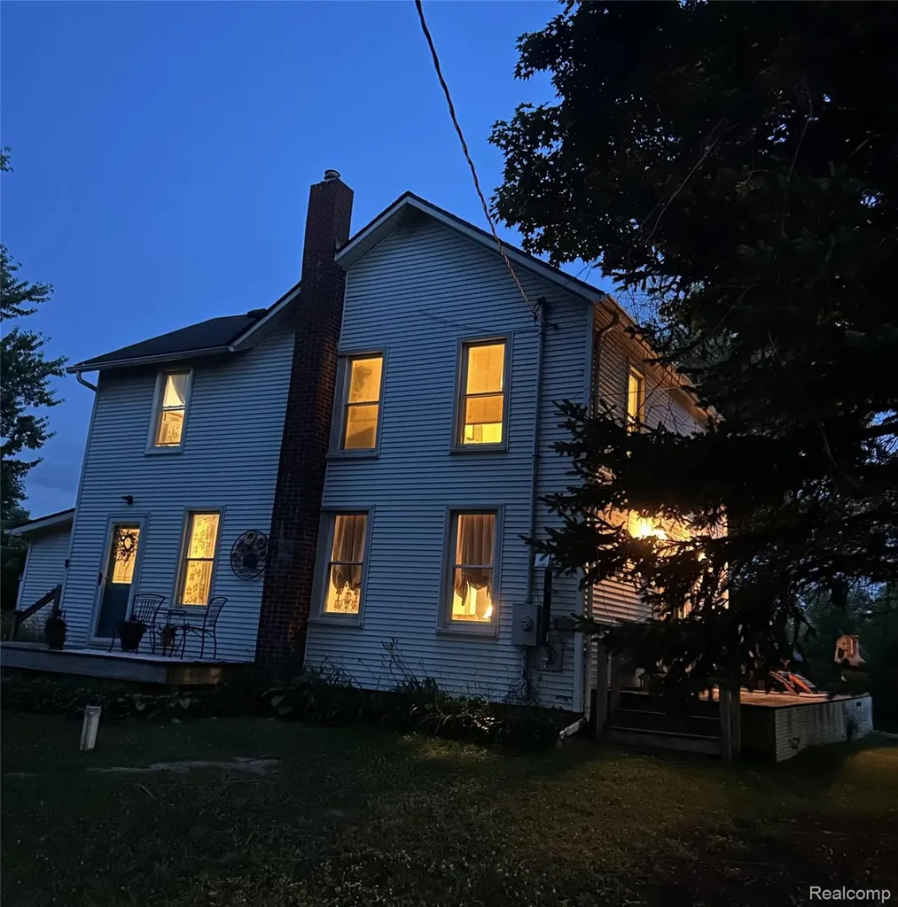 1285 S Cummings Road Davison City MI 48423