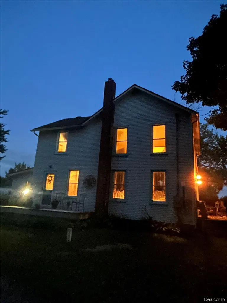1285 S Cummings Road Davison City MI 48423