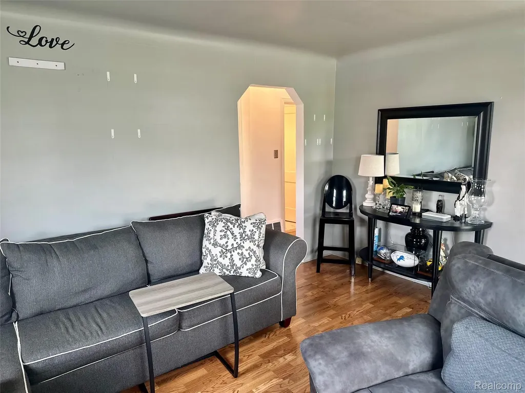 455 Campbell Street River Rouge City MI 48218