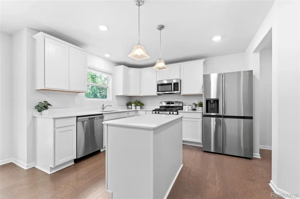 48430 Shagbark Lane Van Buren Charter Township MI 48111