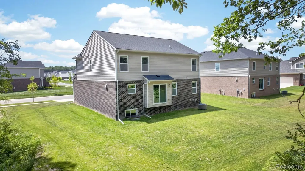 48430 Shagbark Lane Van Buren Charter Township MI 48111