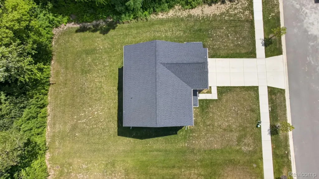 48430 Shagbark Lane Van Buren Charter Township MI 48111