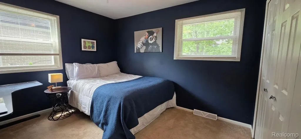 3285 Mapledale Street Commerce Charter Township MI 48382