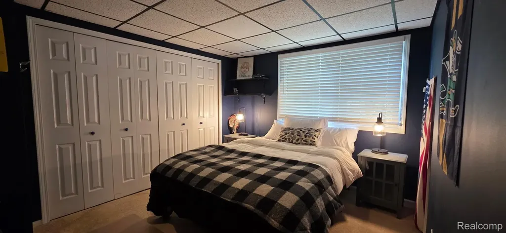 3285 Mapledale Street Commerce Charter Township MI 48382