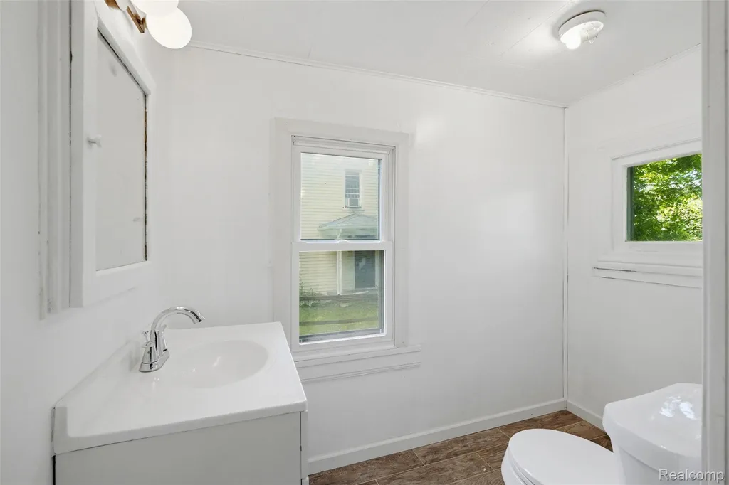 307 N Gorham Street Jackson City MI 49202