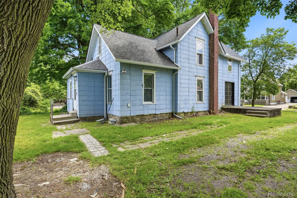 307 N Gorham Street Jackson City MI 49202