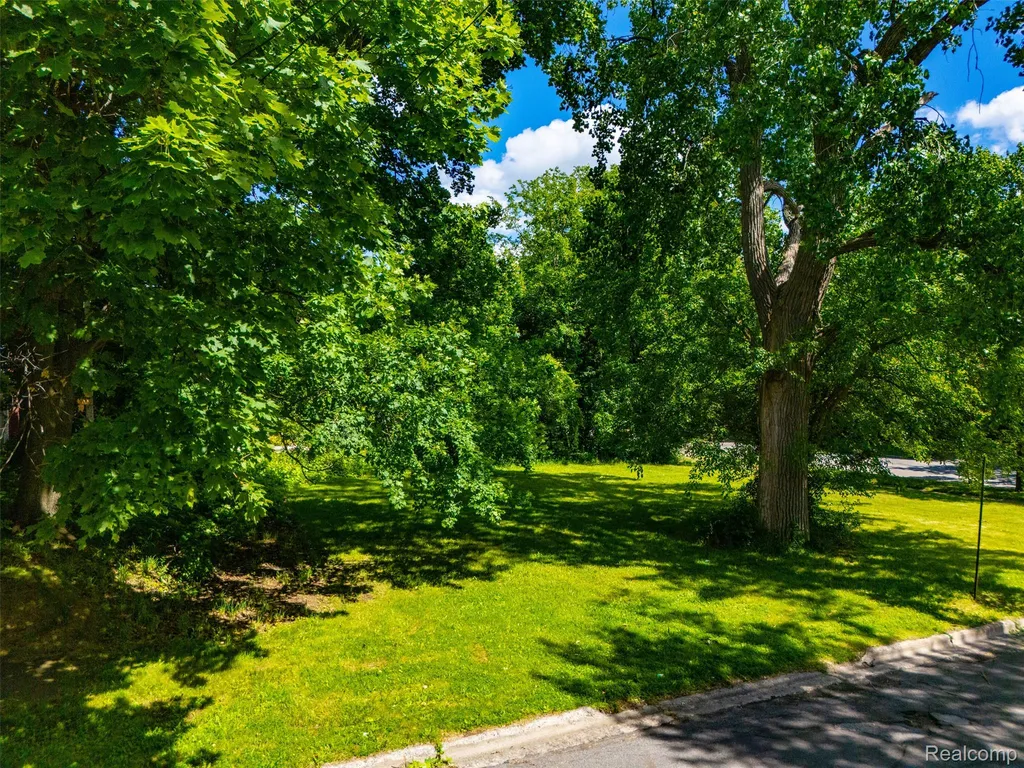 307 N Gorham Street Jackson City MI 49202