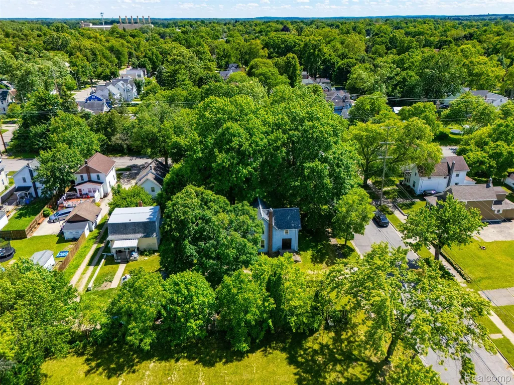 307 N Gorham Street Jackson City MI 49202