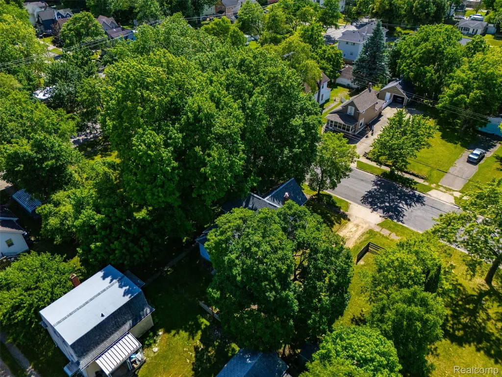 307 N Gorham Street Jackson City MI 49202