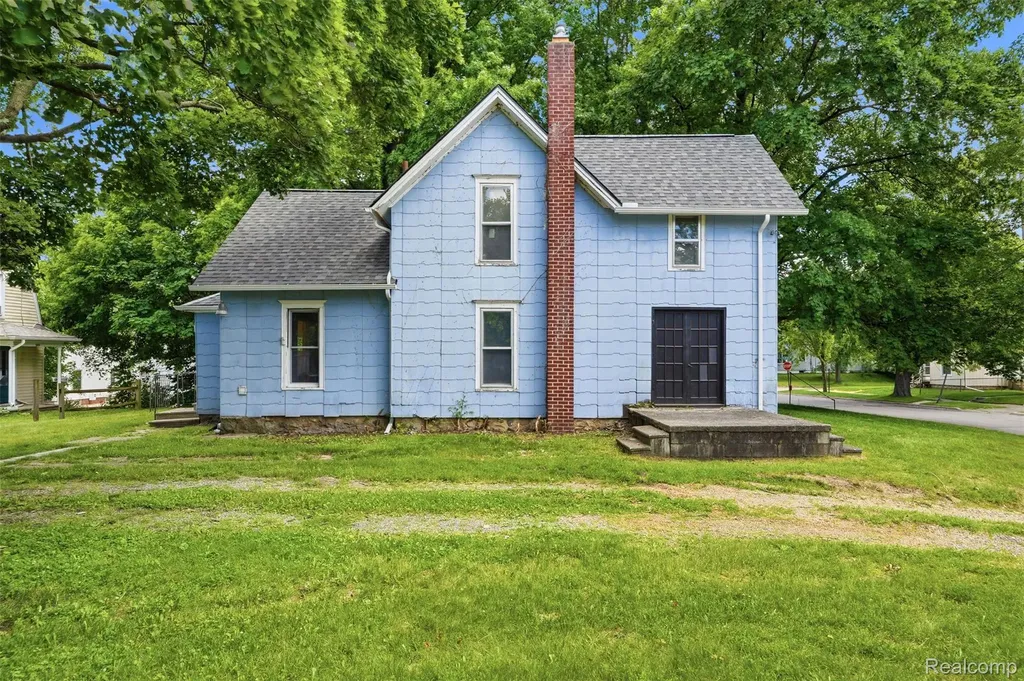 307 N Gorham Street Jackson City MI 49202