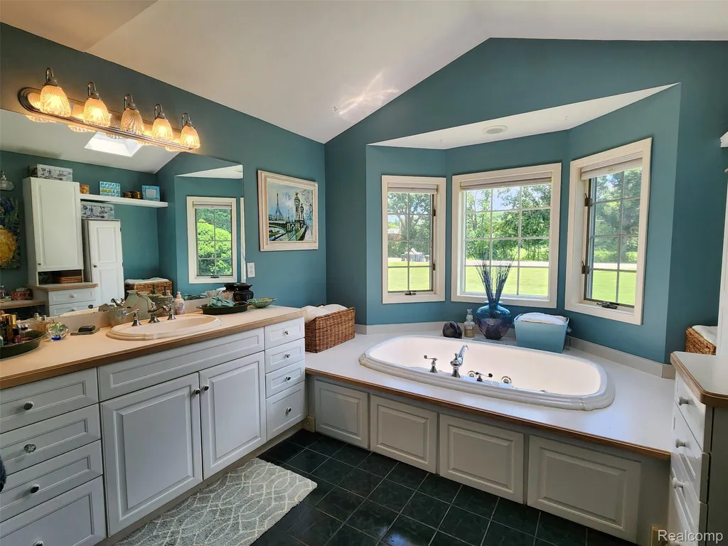 2120 Montague Road Davison Township MI 48423