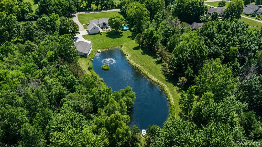2120 Montague Road Davison Township MI 48423