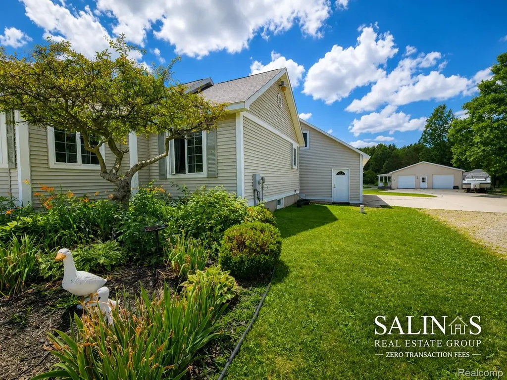 2120 Montague Road Davison Township MI 48423
