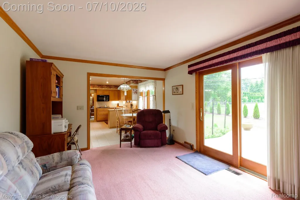16359 Alpine Drive Livonia City MI 48154