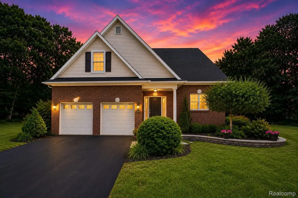 10182 Edgewood Drive Grand Blanc Charter Township MI 48439