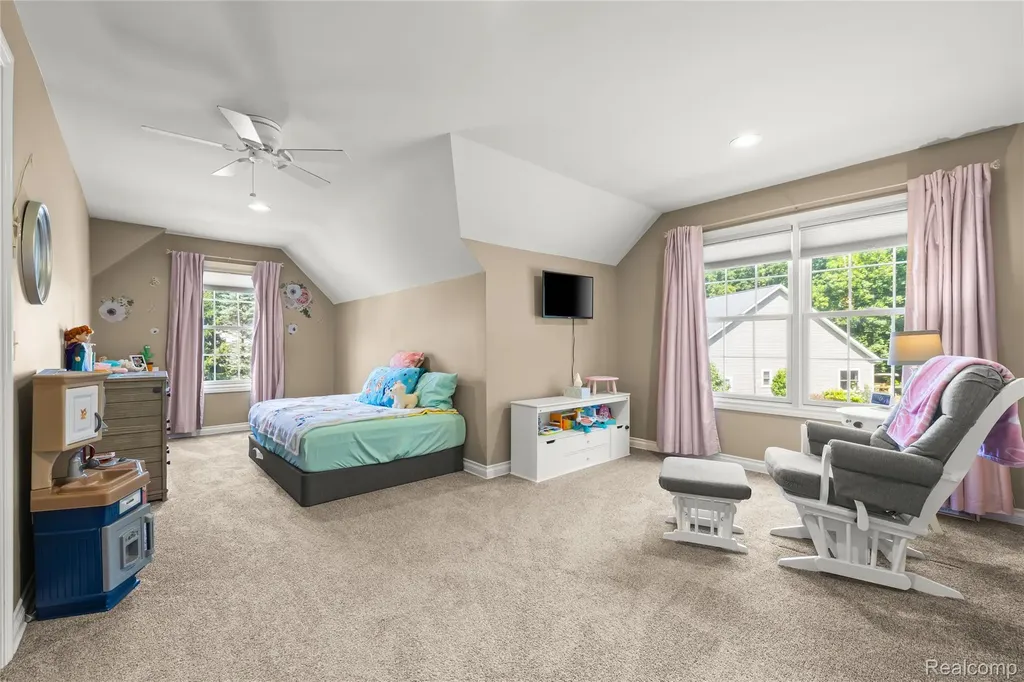 10182 Edgewood Drive Grand Blanc Charter Township MI 48439