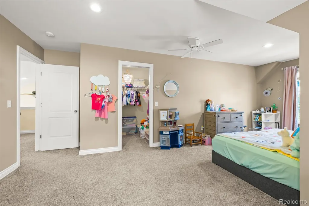 10182 Edgewood Drive Grand Blanc Charter Township MI 48439