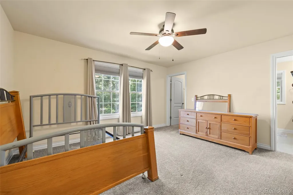 10182 Edgewood Drive Grand Blanc Charter Township MI 48439