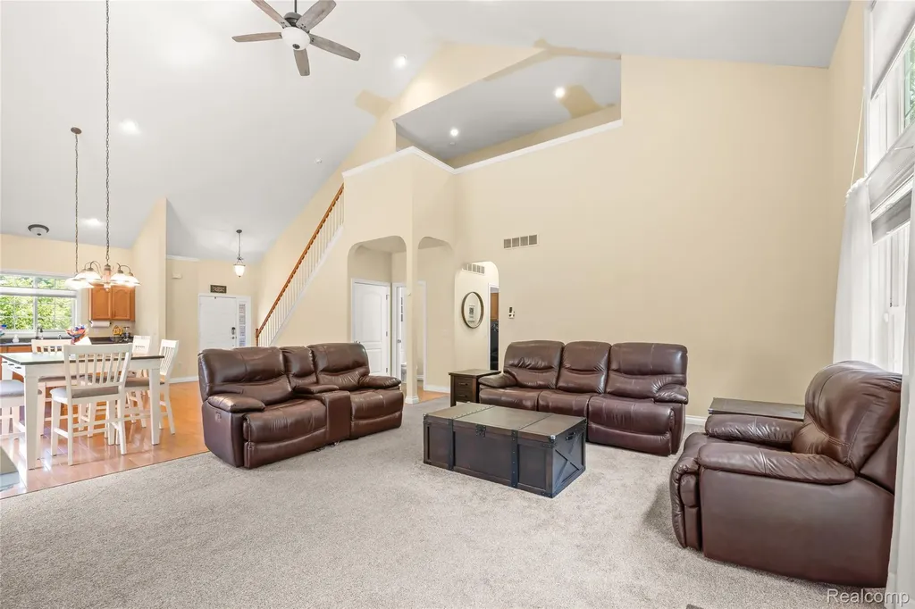 10182 Edgewood Drive Grand Blanc Charter Township MI 48439