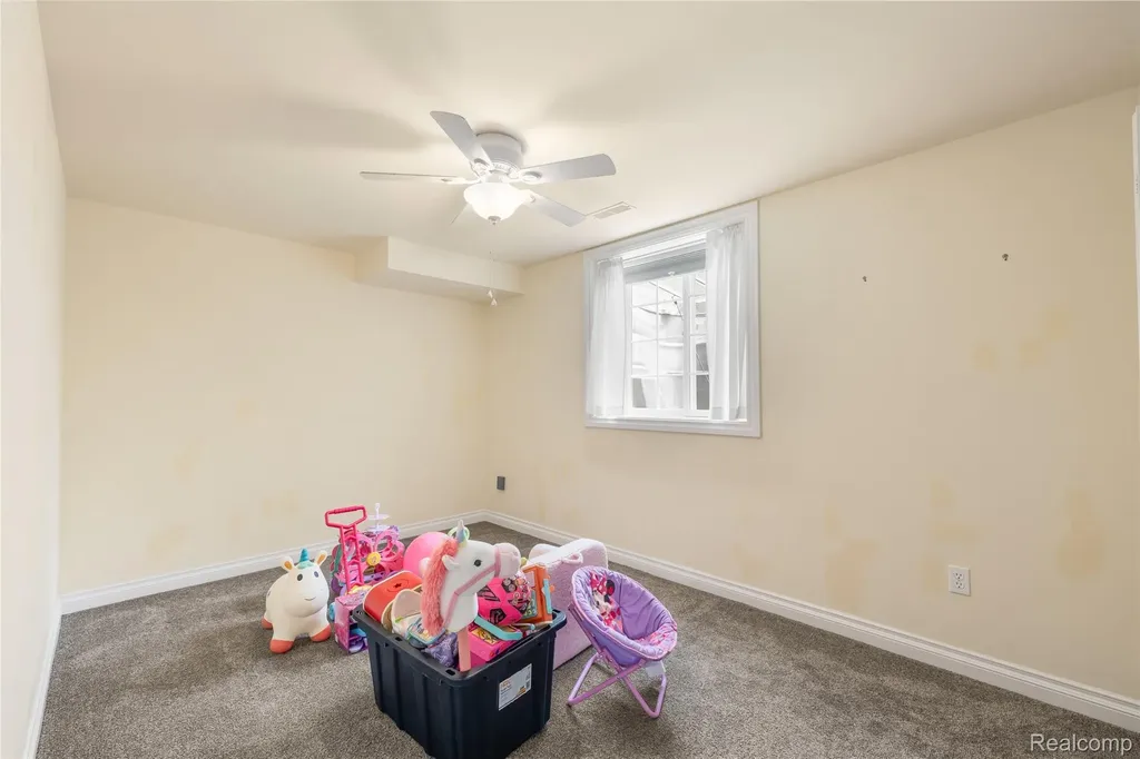 10182 Edgewood Drive Grand Blanc Charter Township MI 48439