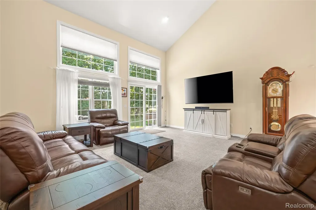 10182 Edgewood Drive Grand Blanc Charter Township MI 48439