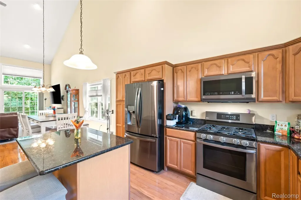 10182 Edgewood Drive Grand Blanc Charter Township MI 48439