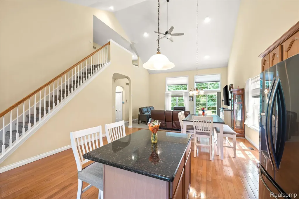 10182 Edgewood Drive Grand Blanc Charter Township MI 48439