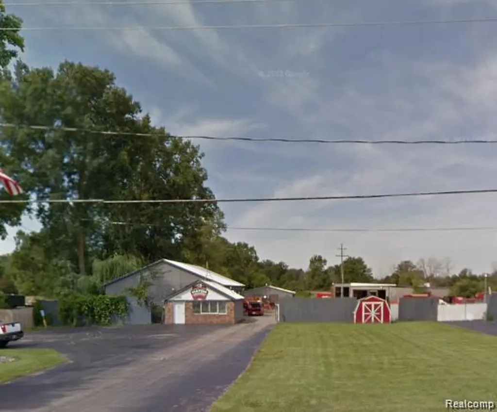 4230 Dye Road Flint Charter Township MI 48473