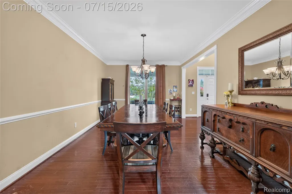 2433 Woodridge Court Milford Charter Township MI 48380