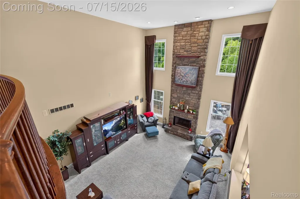 2433 Woodridge Court Milford Charter Township MI 48380