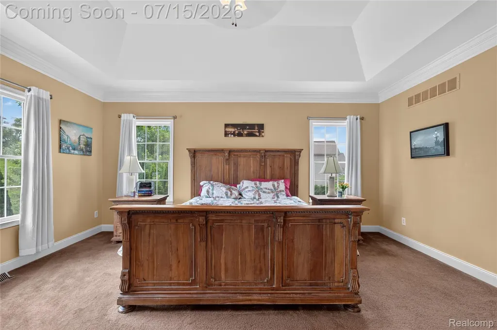2433 Woodridge Court Milford Charter Township MI 48380