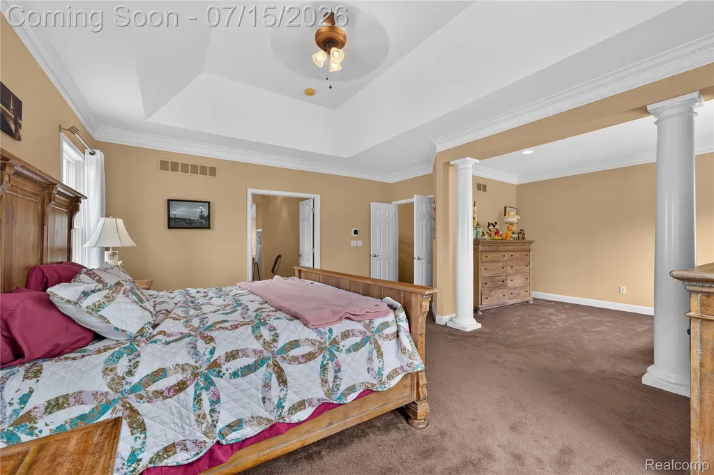 2433 Woodridge Court Milford Charter Township MI 48380