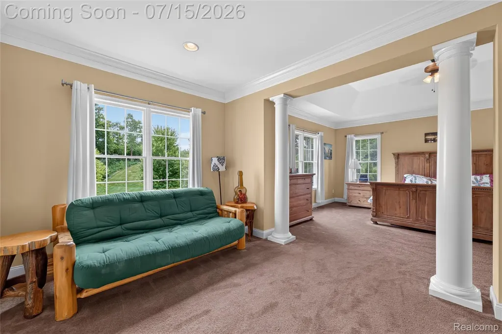 2433 Woodridge Court Milford Charter Township MI 48380