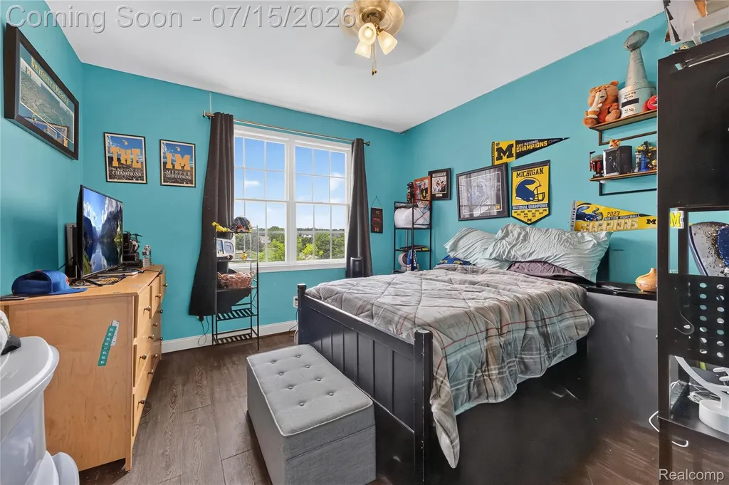 2433 Woodridge Court Milford Charter Township MI 48380
